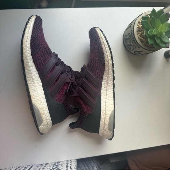 Adidas UltraBoost 3.0 Purple womans size 6.5 - Picture 2 of 6